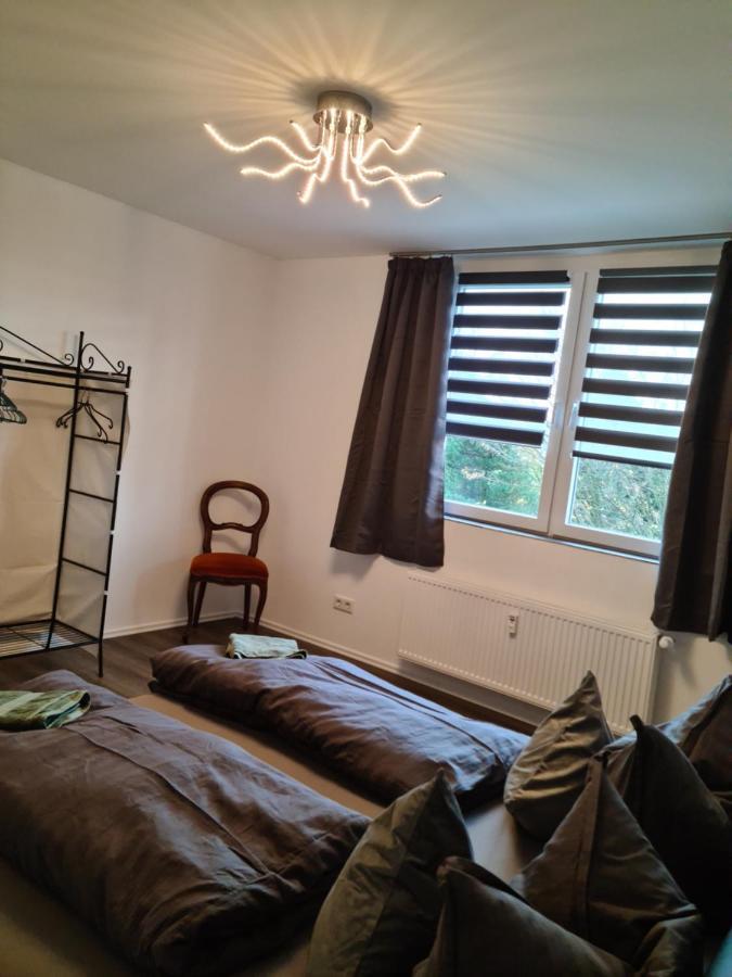 Pilgrims "Hermine" Fewo Mit 3 Schlafzimmern, Balkon, Fast Internet بريلون المظهر الخارجي الصورة